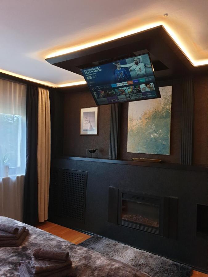 Miet-Kamp Ruhig, Zentral, Nahe Messe, Ausgefallenes Design 2 Schlafzimmer برلين المظهر الخارجي الصورة